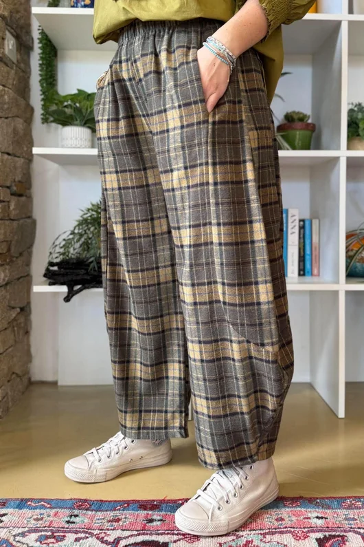 Patrick Plaid Brushed Cotton 7/8 Barrel Pant Olive